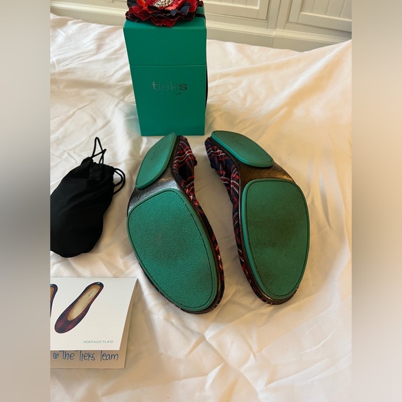 Tieks Heritage Plaid Sz 11 with Box and flower! - Picture 5 of 8